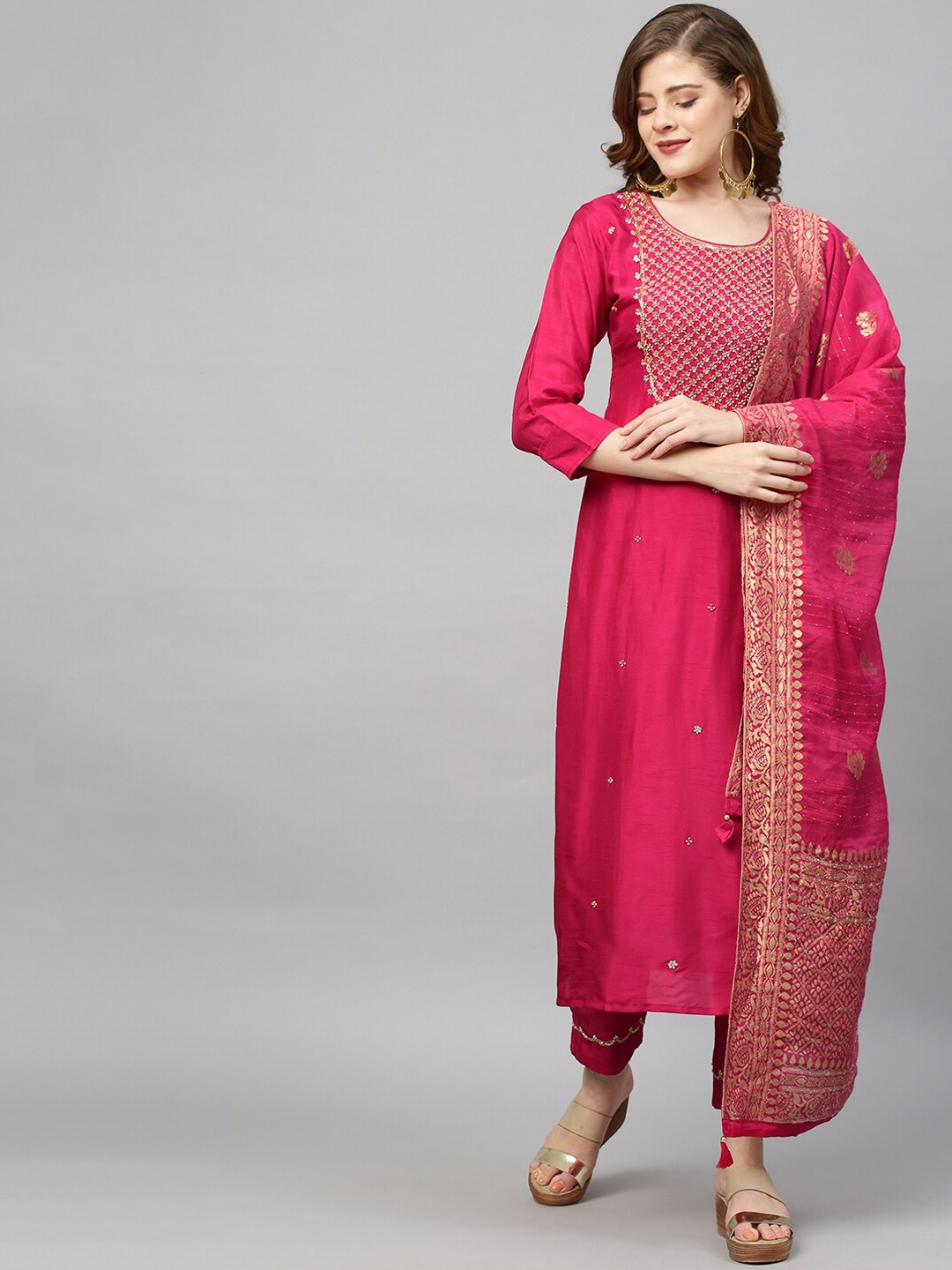 

FASHOR Women Pink Printed Beads and Stones Kurta with Palazzos & With Dupatta