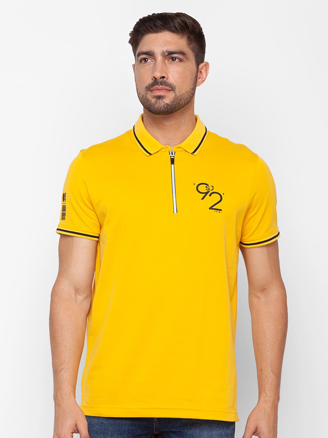 

SPYKAR Men Yellow & philippine yellow Polo Collar Slim Fit T-shirt