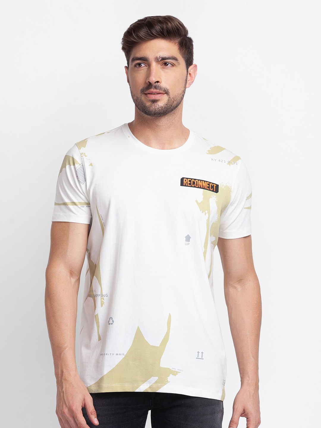 

SPYKAR Men Grey & magnolia Typography Printed Slim Fit T-shirt
