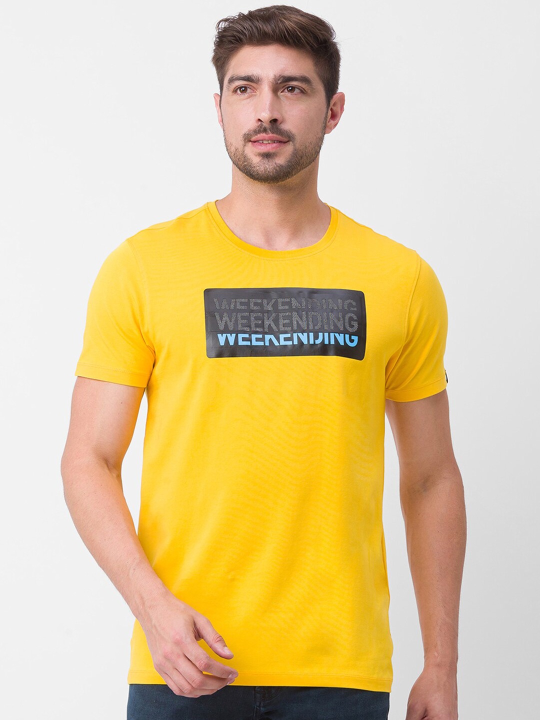 

SPYKAR Men Yellow & empire yellow Typography Printed Applique Slim Fit T-shirt