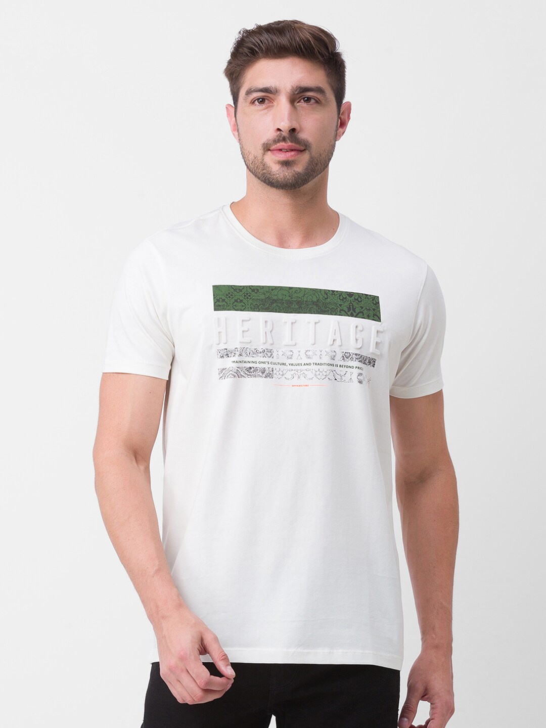 

SPYKAR Men Grey & bright gray Typography Printed Applique Slim Fit T-shirt