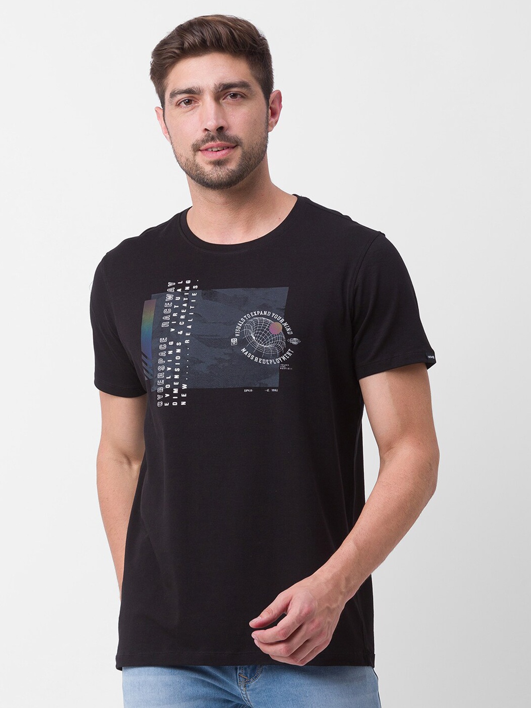 

SPYKAR Men Black & french middle red purple Printed Raw Edge Slim Fit T-shirt