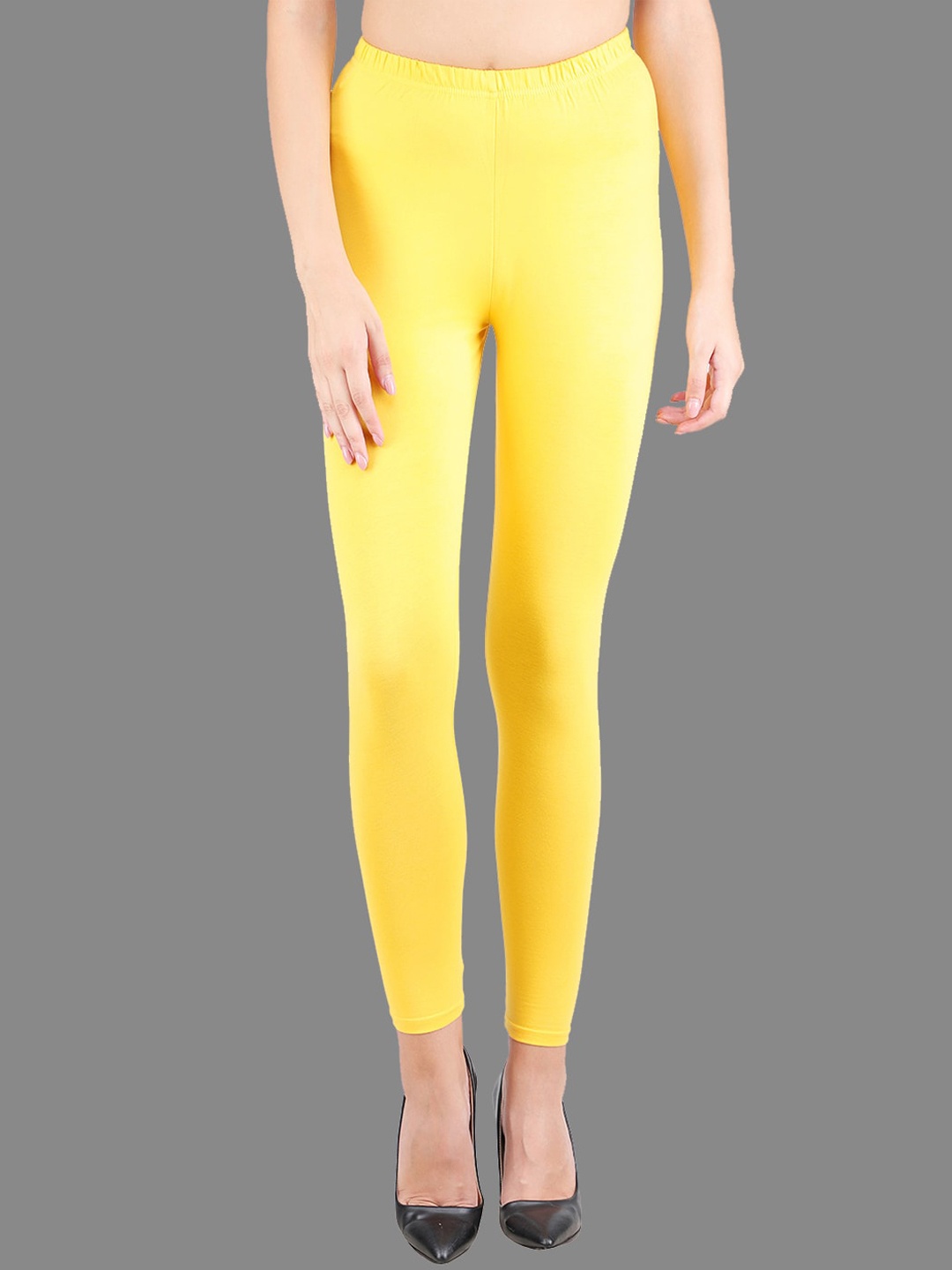 

SPIFFY Women Yellow Solid Ankle-Length Leggings