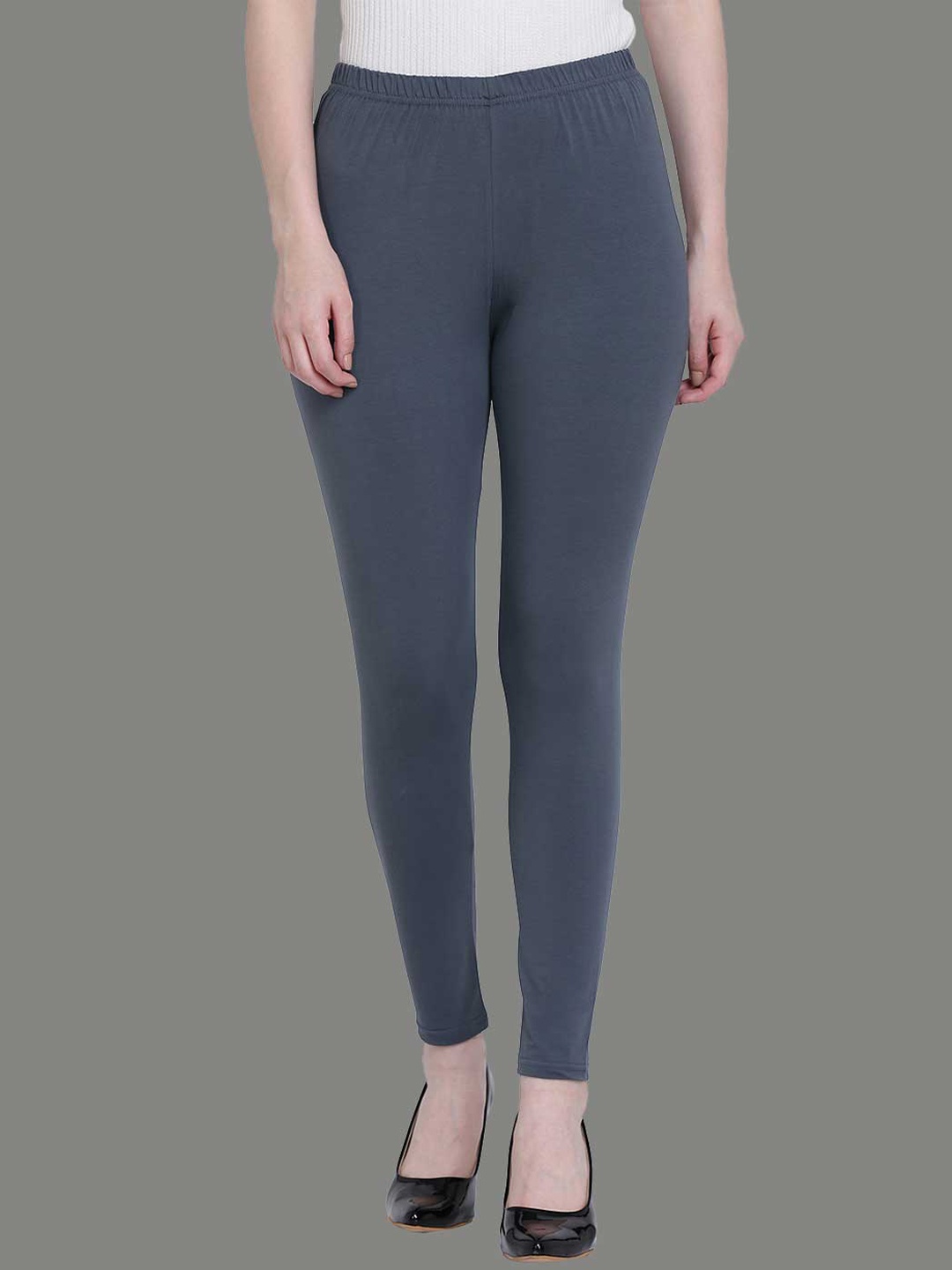 

SPIFFY Women Grey Solid Ankle Length Leggings