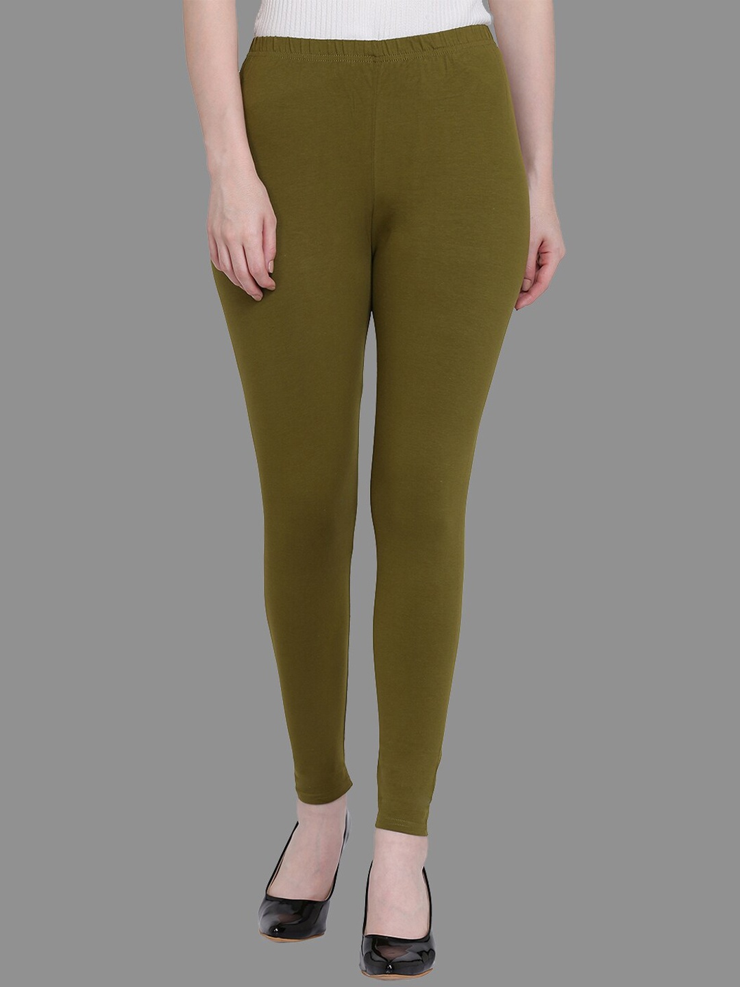 

SPIFFY Women Green Solid Ankle Length Leggings