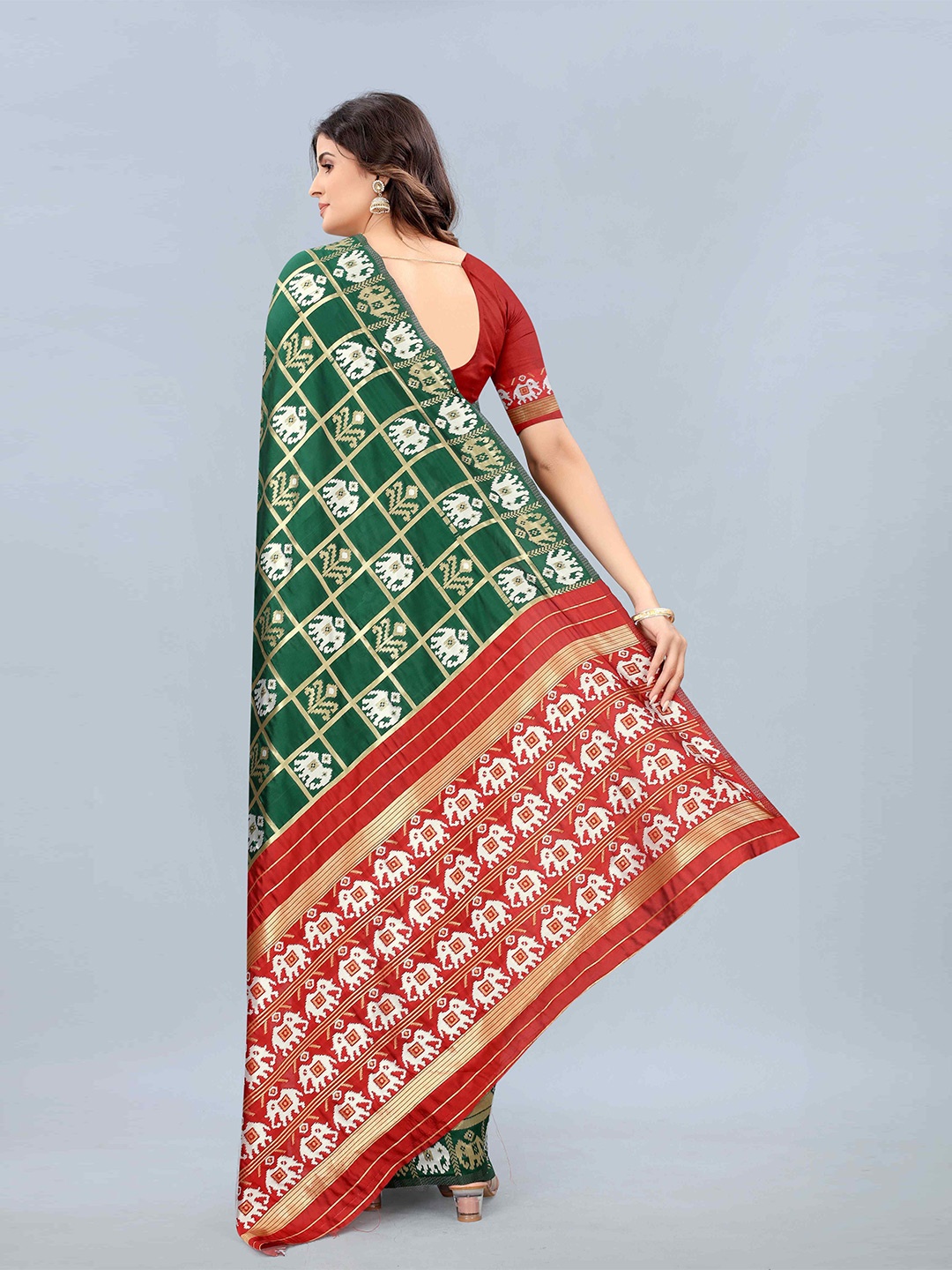 

Mizzific Green & Red Woven Design Zari Silk Cotton Banarasi Saree