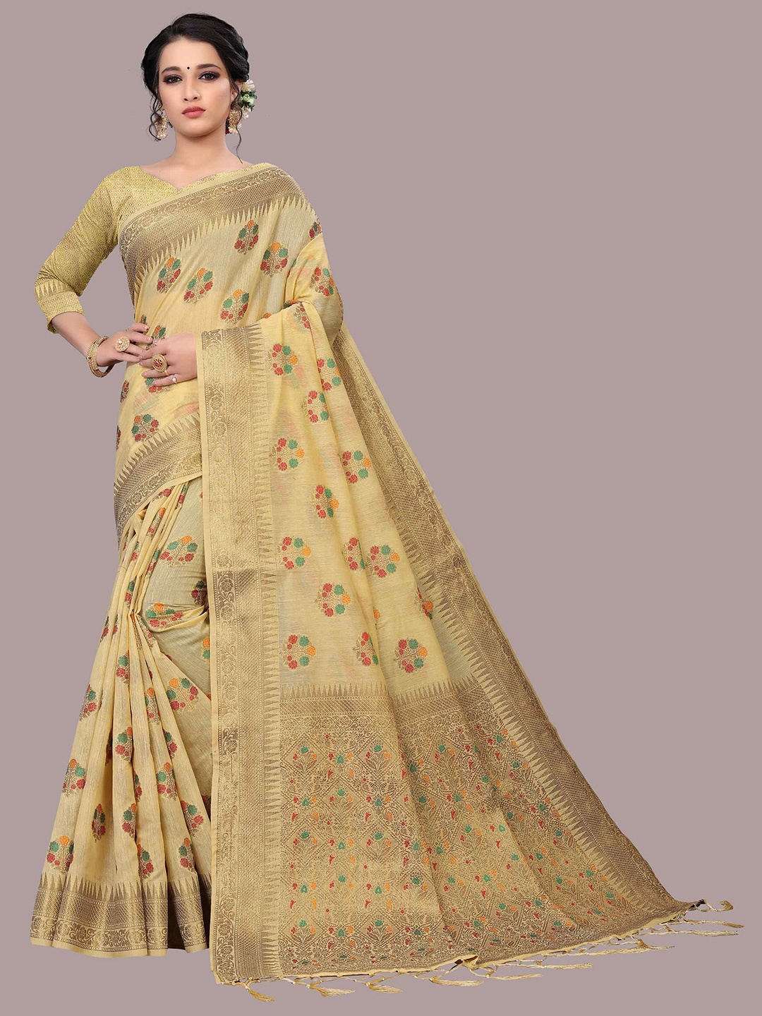

Mizzific Cream-Coloured & Gold-Toned Woven Design Zari Pure Cotton Chanderi Saree