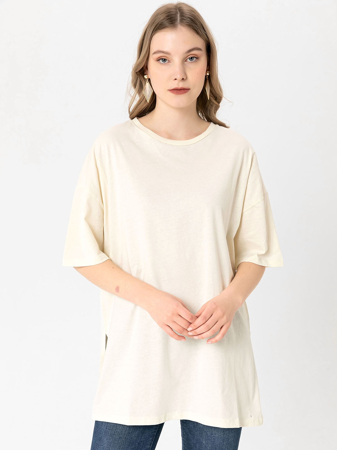 

busem Women Cream-Coloured Solid Drop-Shoulder Sleeves Pure Cotton T-shirt
