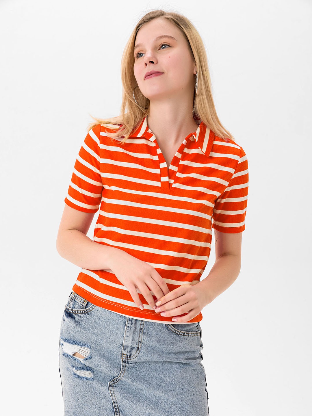 

busem Women Orange & White Striped Polo Collar T-shirt