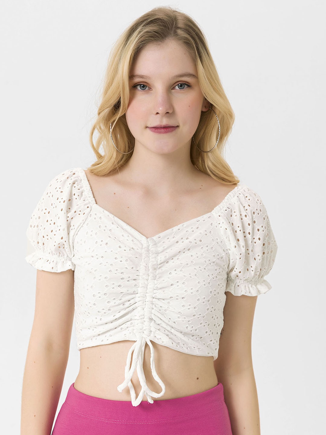 

busem White Pure Cotton Floral Embroidered Sweetheart Neck Ruched Crop Top