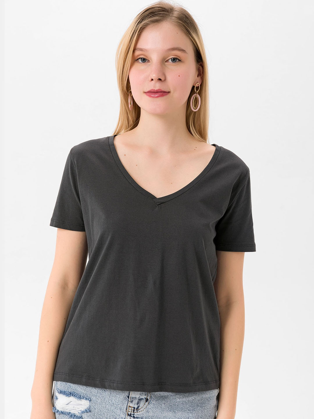 

busem Women Charcoal Grey V-Neck Pure Cotton T-shirt