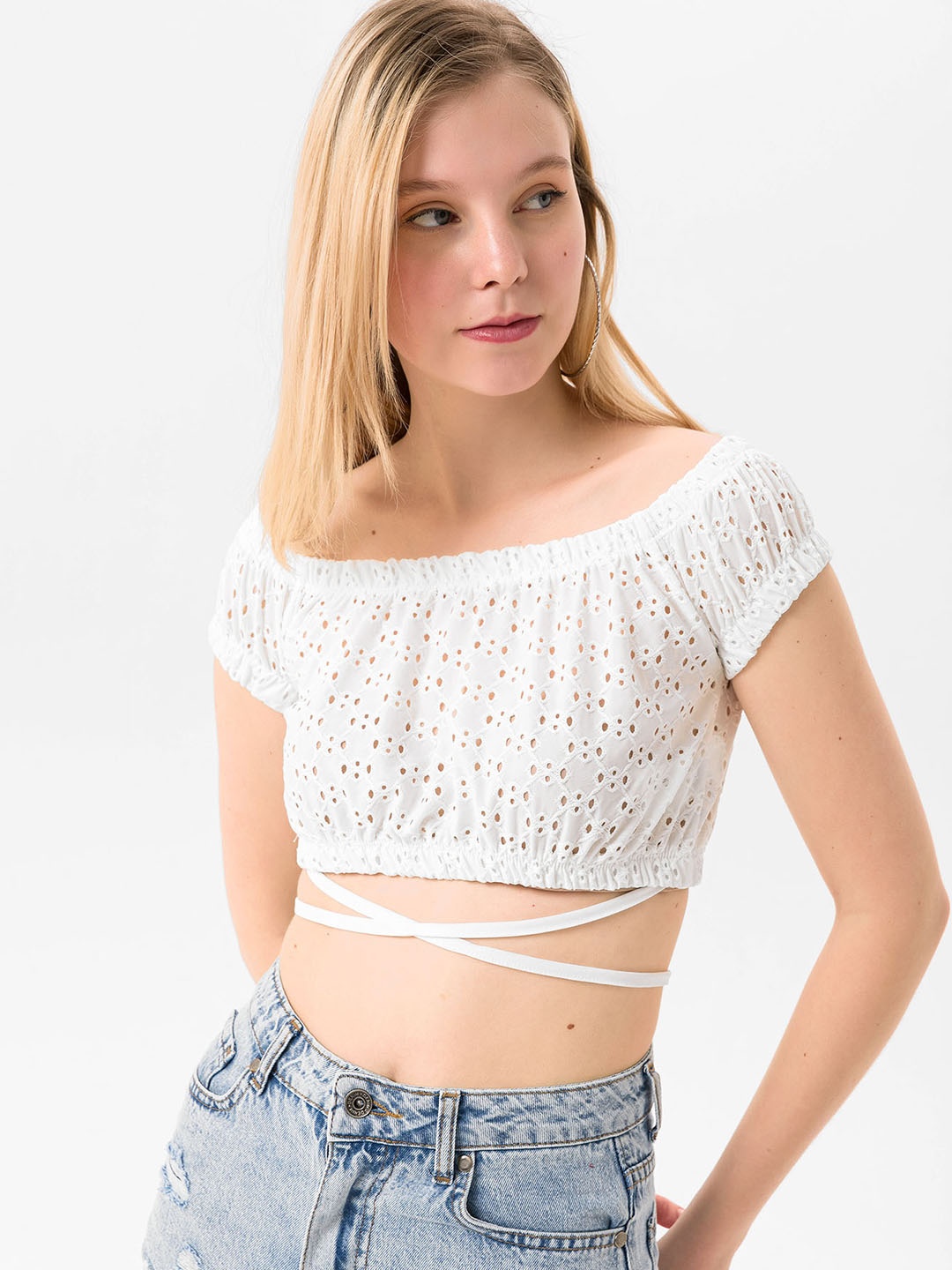 

busem White Pure Cotton Schiffli Embroidered Crop Top