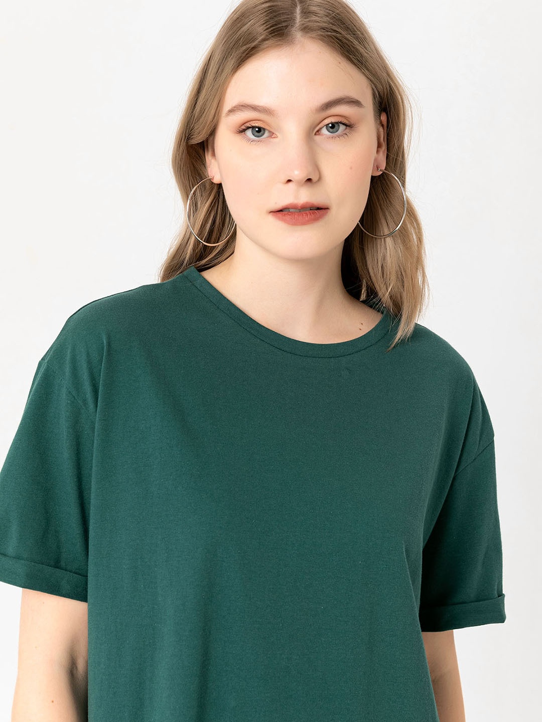 

busem Women Green Pure Cotton Drop-Shoulder Sleeves T-shirt