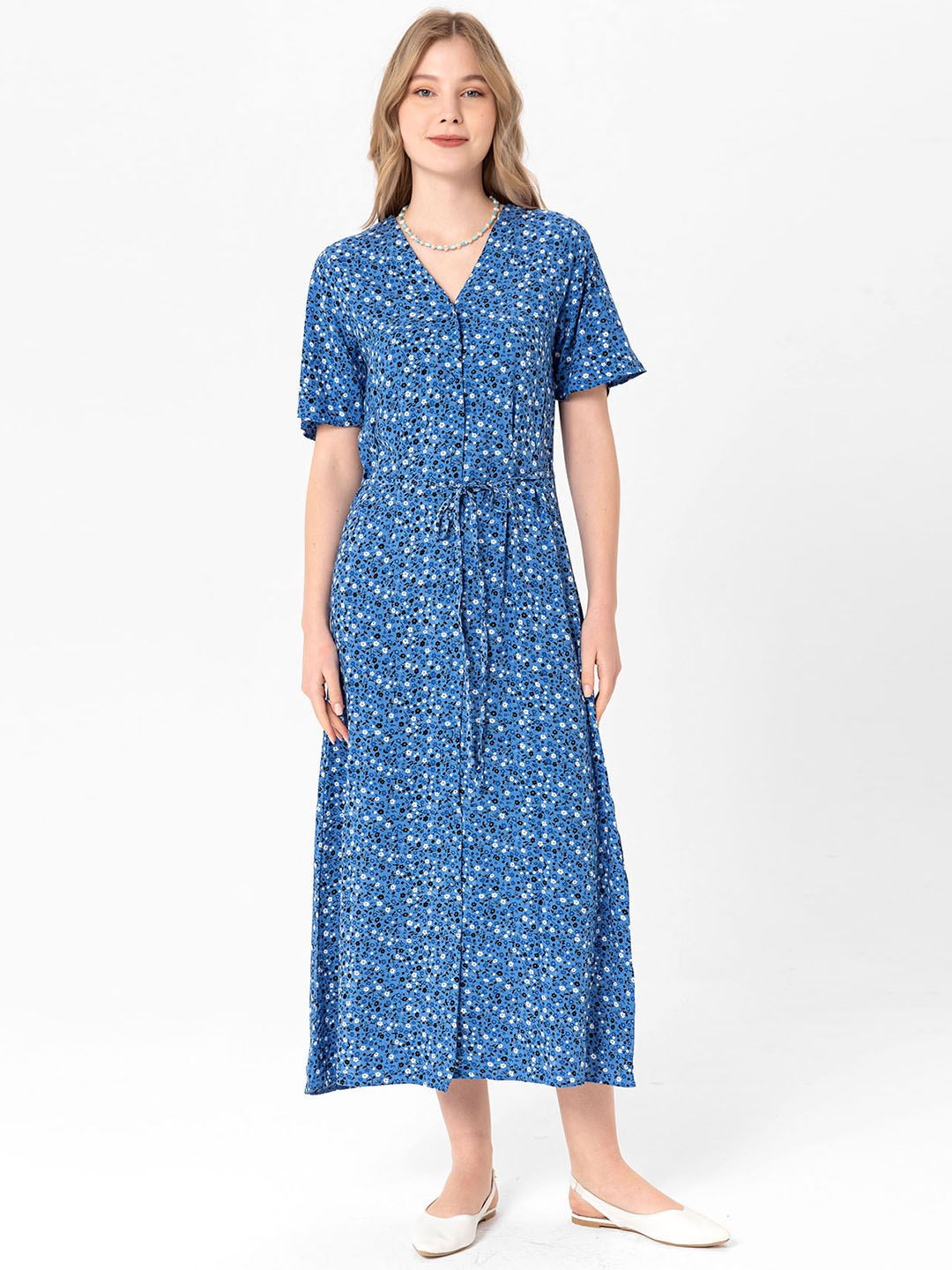

busem Blue Floral A-Line Midi Dress