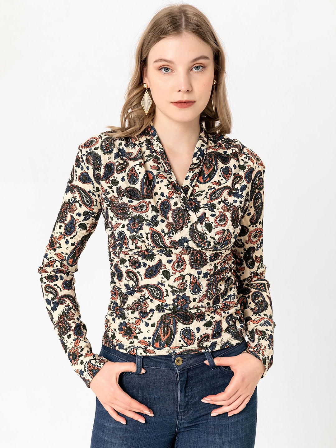 

busem Cream-Coloured & Navy Blue Ethnic Motifs Print Wrap Top