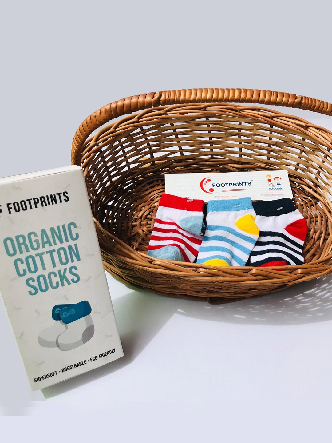 

FOOTPRINT 3 Pairs Infant Kids Patterned Ankle-Length Organic Cotton Socks, White
