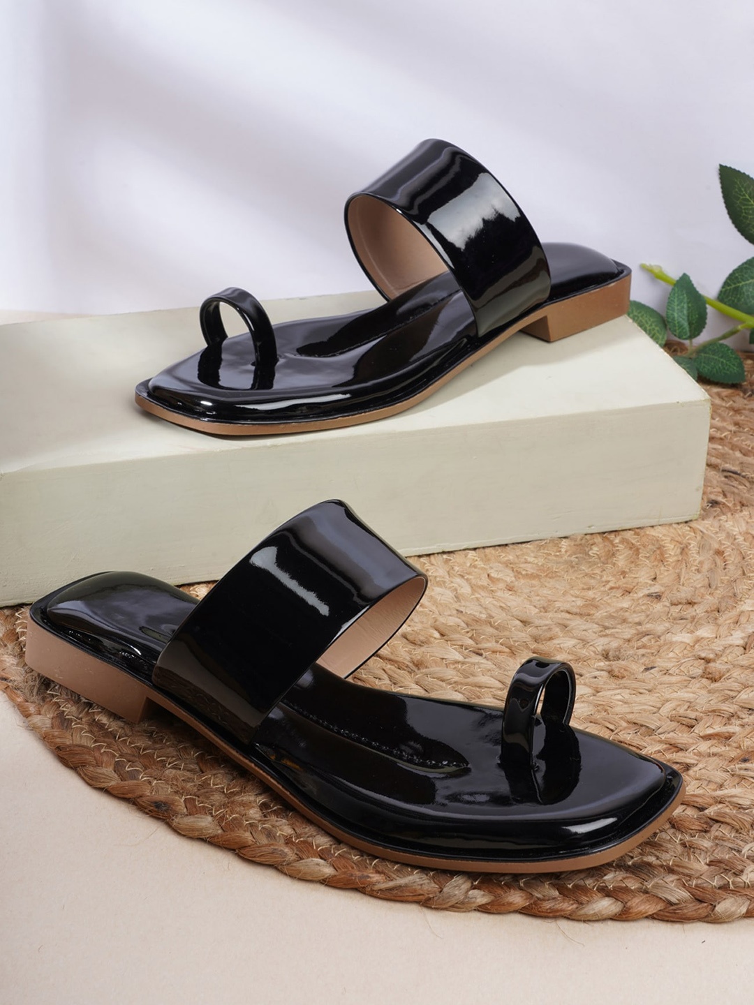 

Walkfree Women Black One Toe Flats with Bows