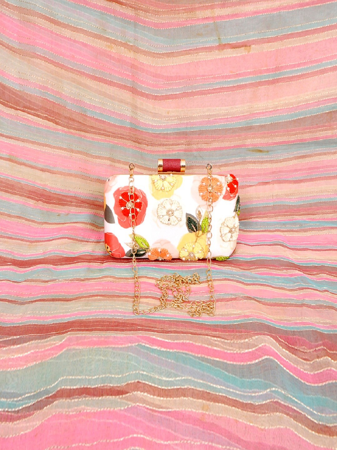 

Jalwa Art Off White Striped Bucket Shoulder Bag