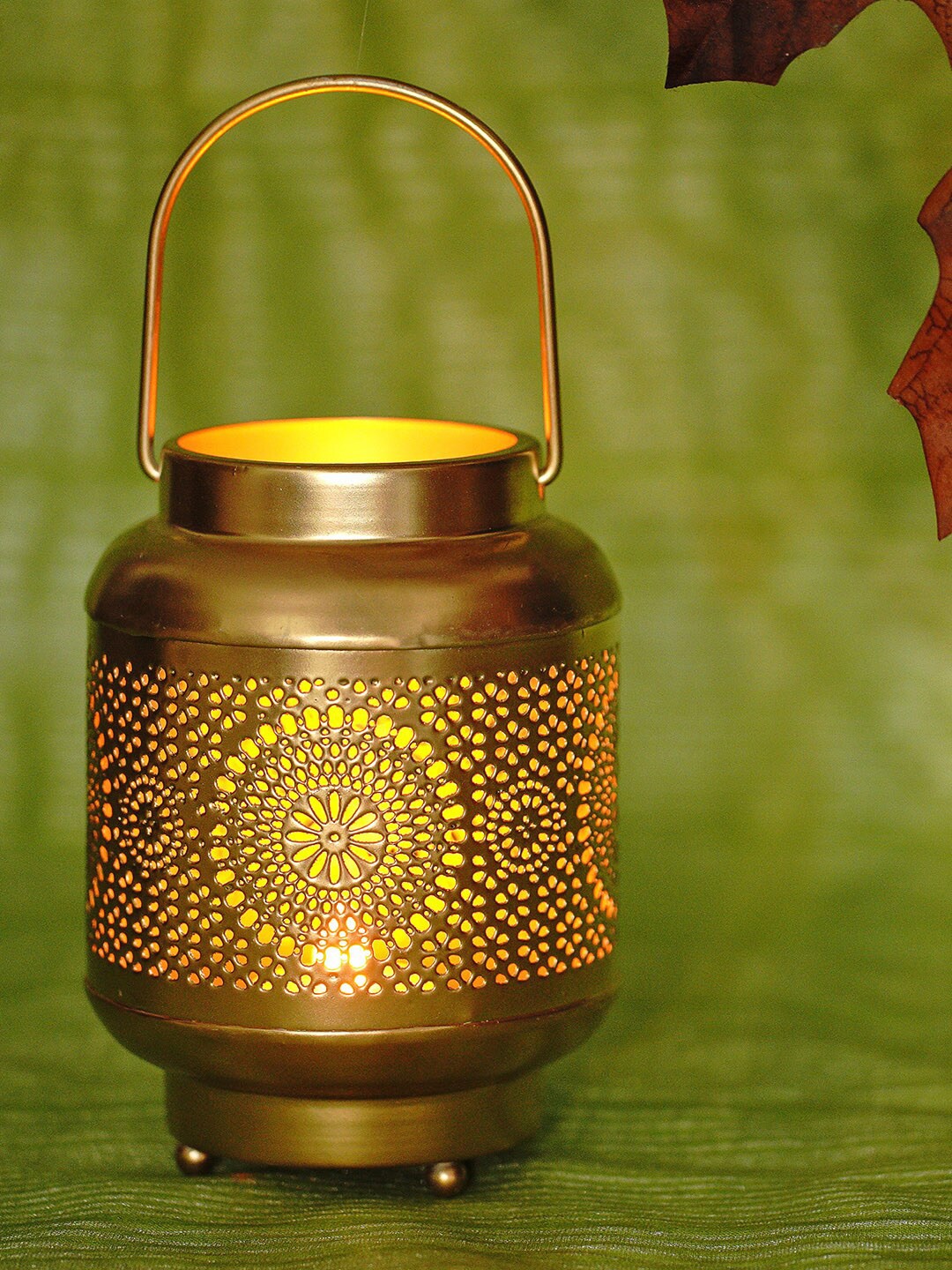 

Costura Gold-Toned Textured Outdoor Lamps