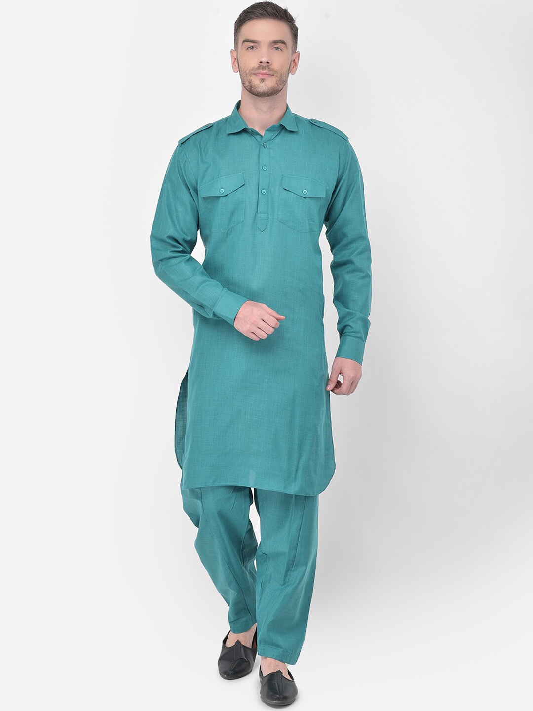 

SG LEMAN Men Green Kurta with Salwar