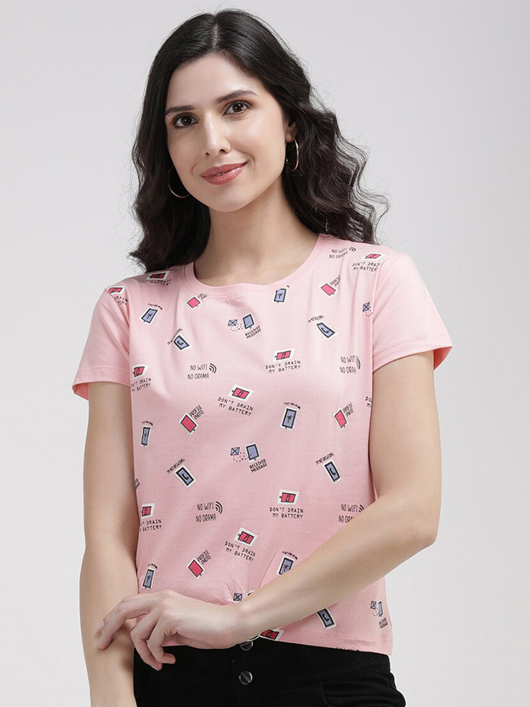 

V2 Value & Variety Pink Print Top