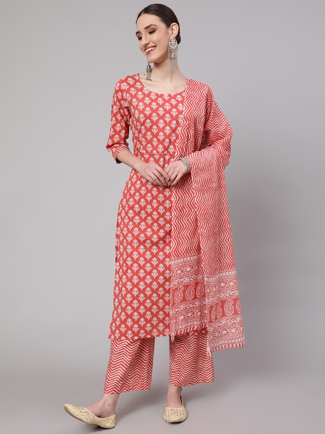 

Nayo Women Rust Ethnic Motifs Printed Regular Pure Cotton Kurta with Palazzos & With Dupatta