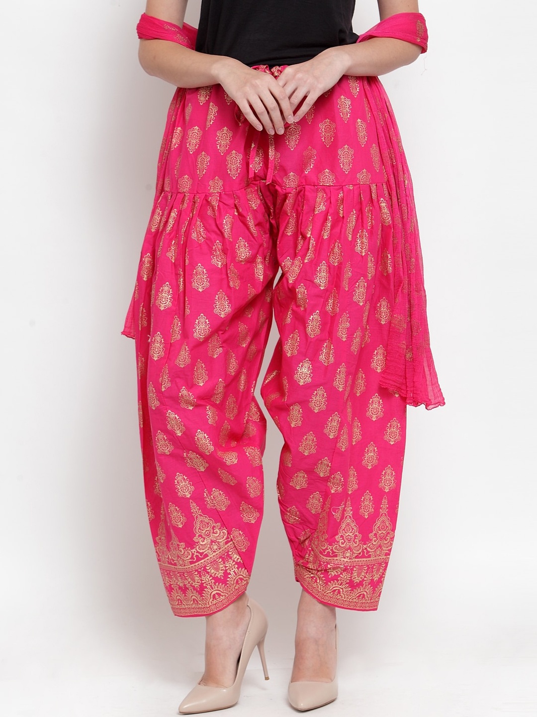 

Clora Creation Magenta Pink & Gold-Coloured Printed Cotton Salwar With Dupatta