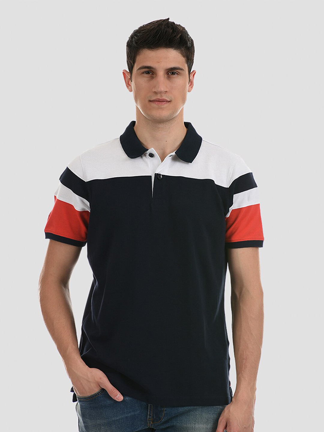 

LONDON FOG Men Navy Blue Colourblocked V-Neck T-shirt