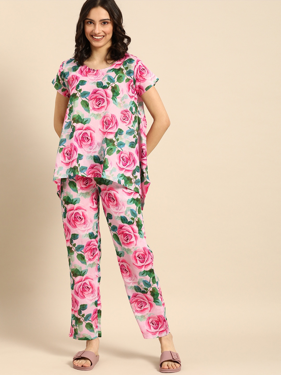 

Clt s Women Peach-Coloured & Green Printed Pyjamas Set
