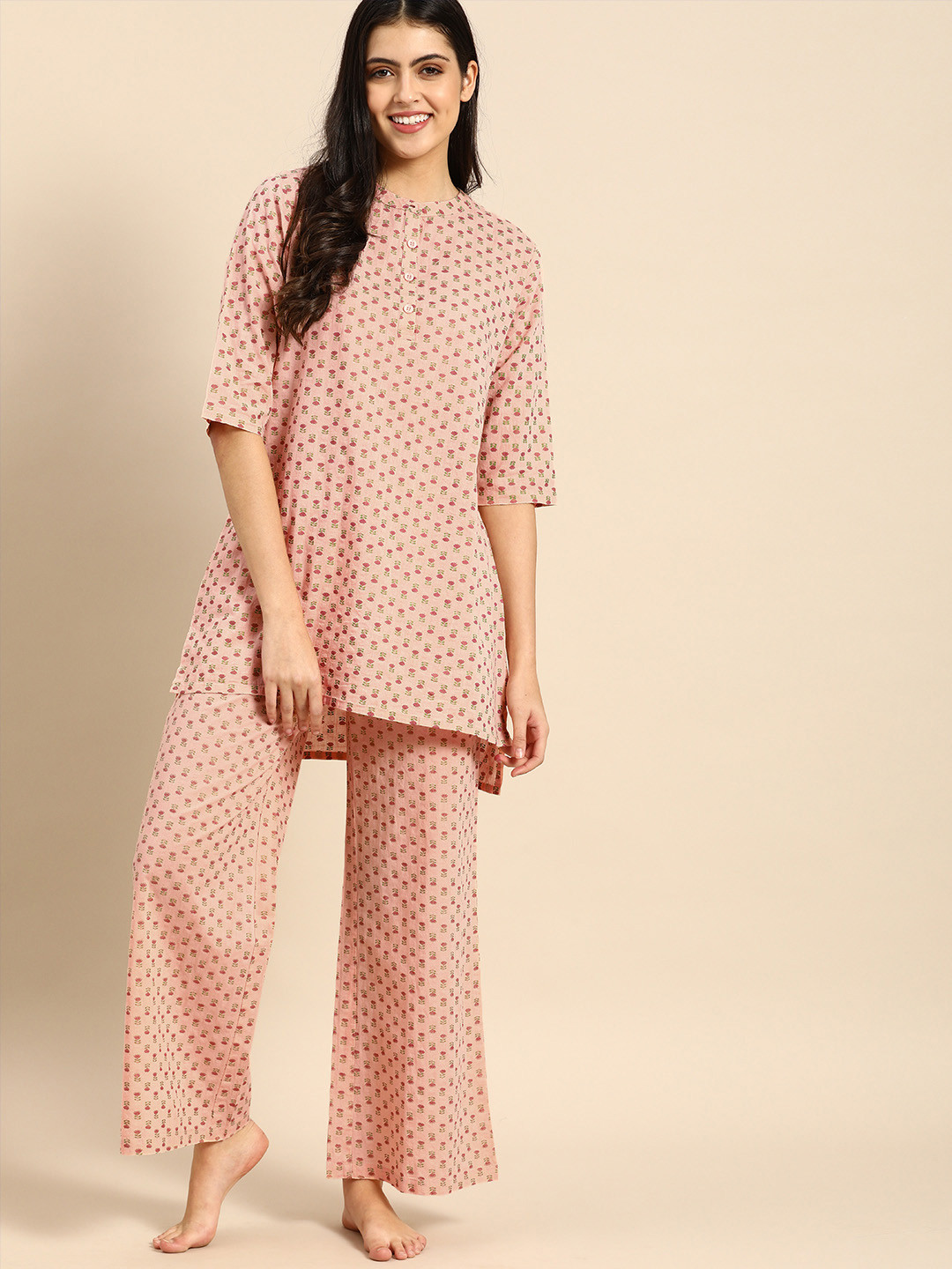

Clt s Women Peach-Coloured & Green Printed Pure Cotton Pyjamas Set
