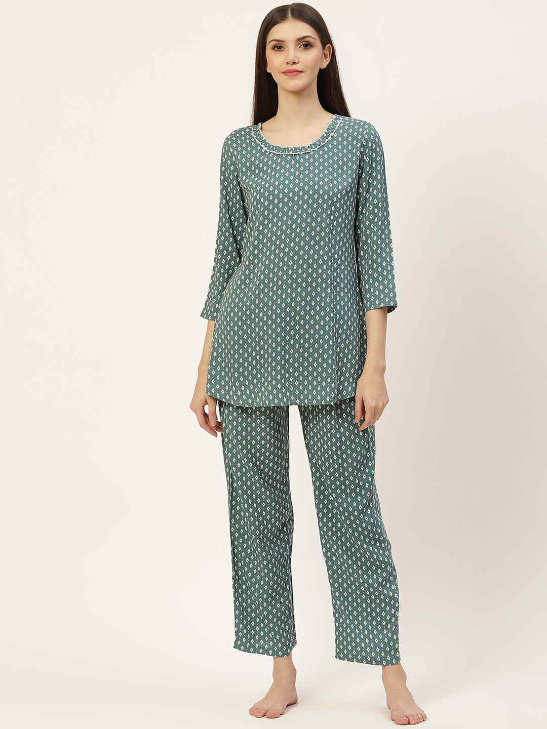 

KBZ Women Green Printed Night suit