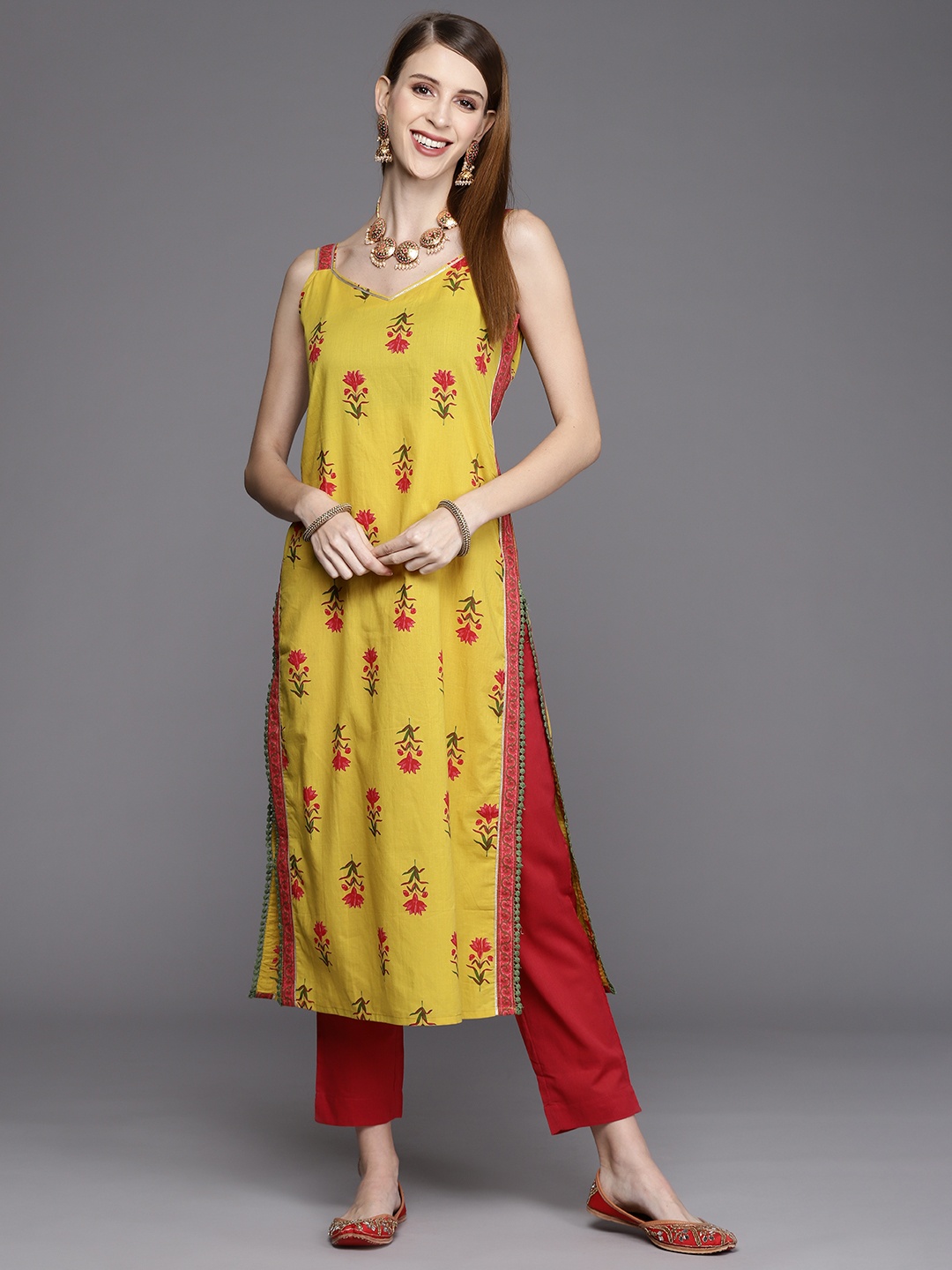 

Varanga Women Yellow & Pink Floral Printed Floral Kurta