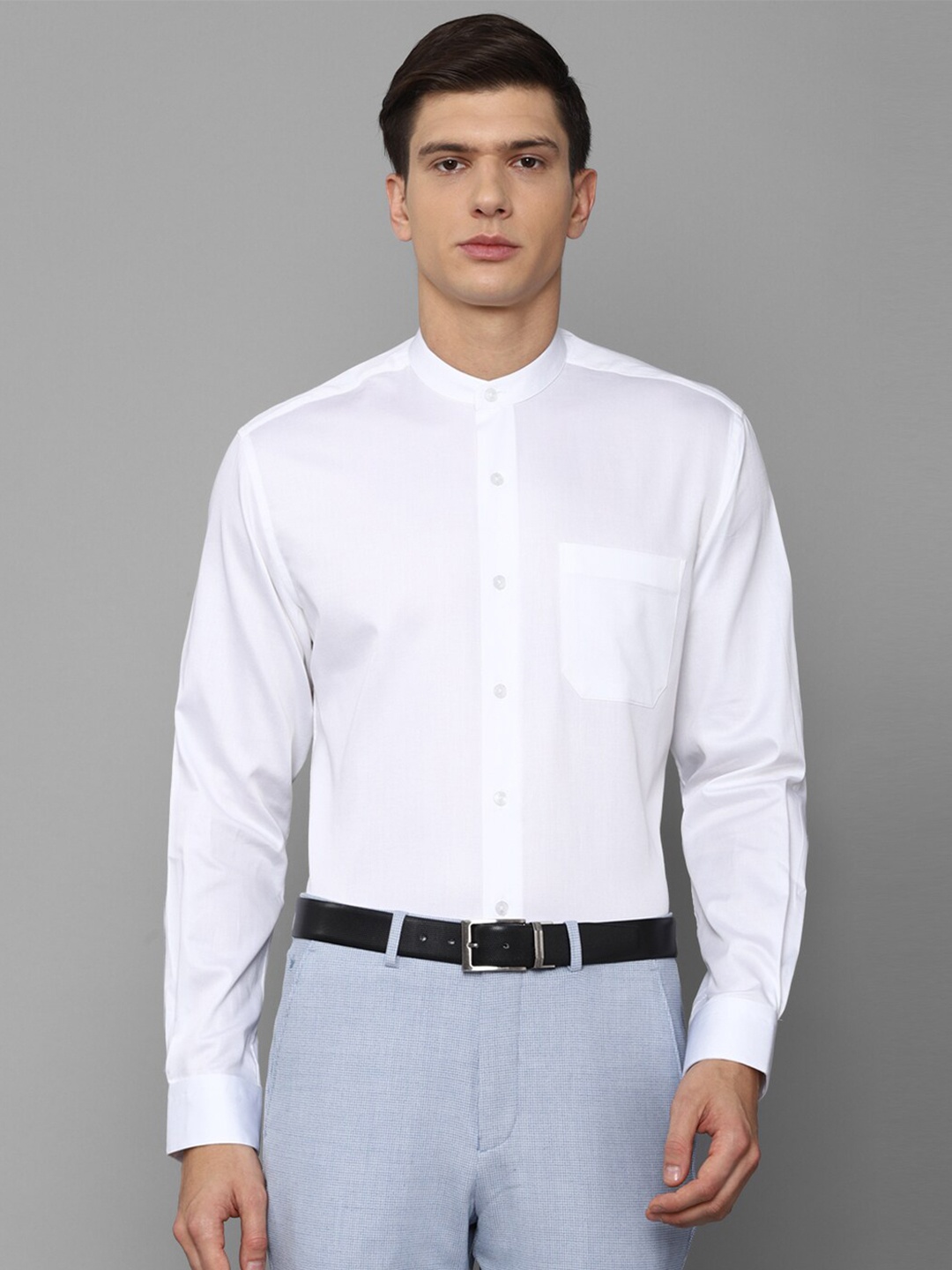 

Louis Philippe Men White Slim Fit Formal Shirt