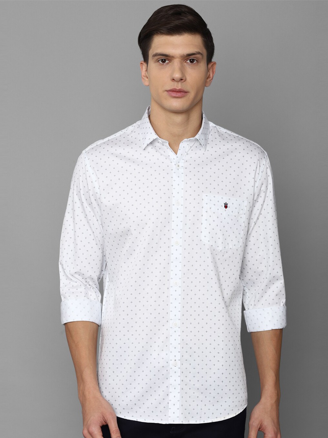 

Louis Philippe Sport Men White Slim Fit Printed Casual Shirt