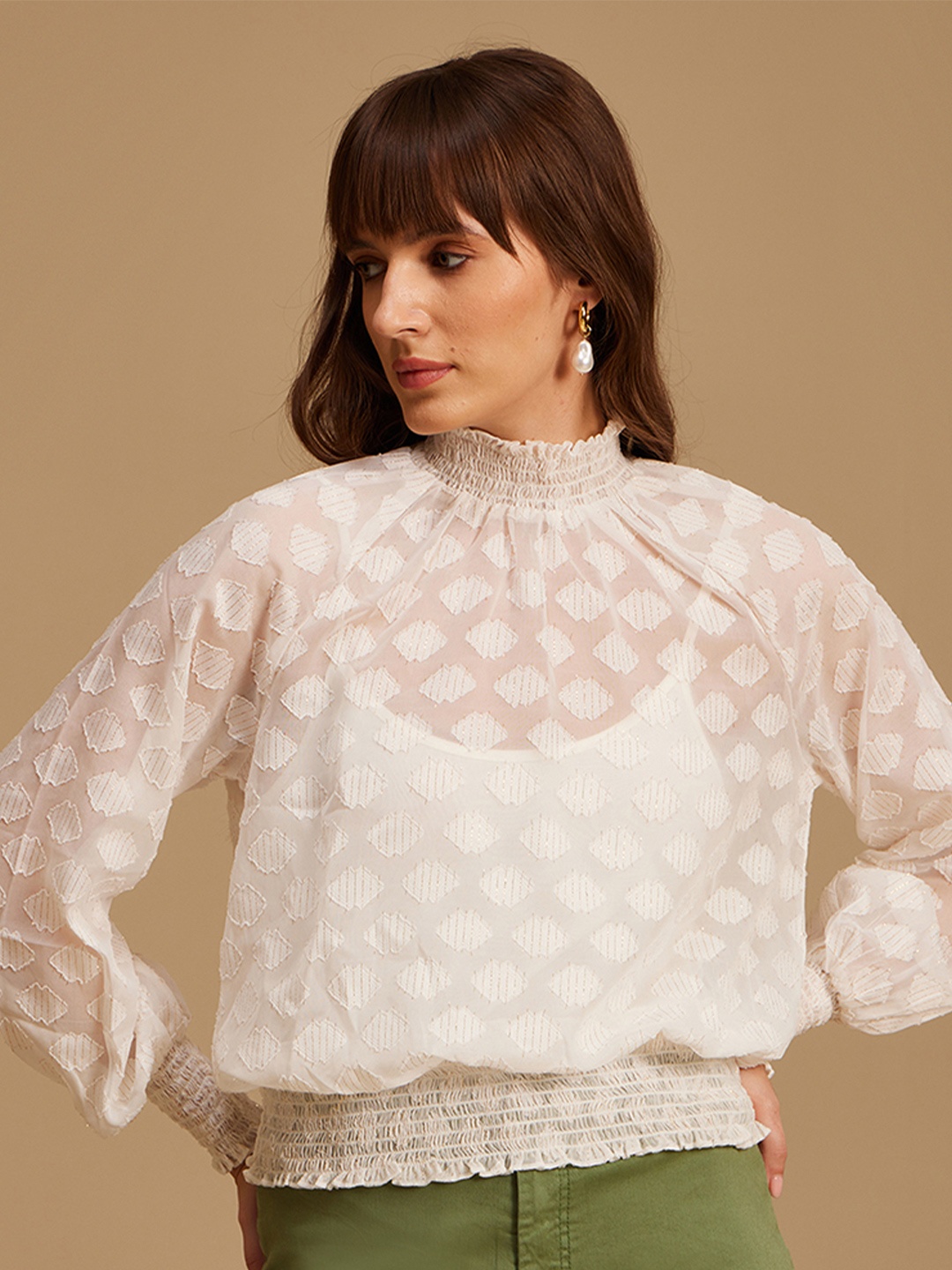 

Kazo White Georgette Blouson Top