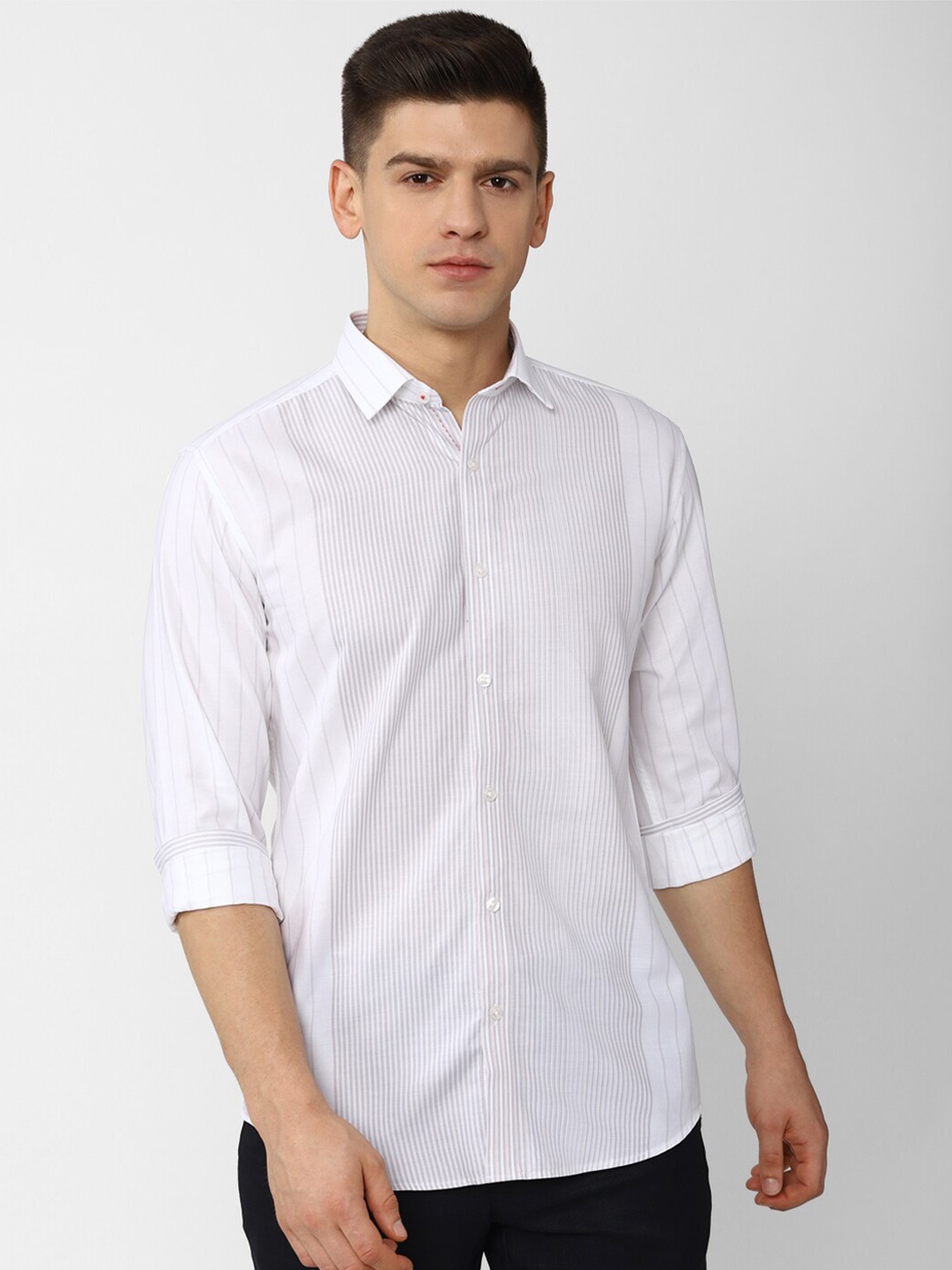 

V Dot Men White Slim Fit Casual Shirt