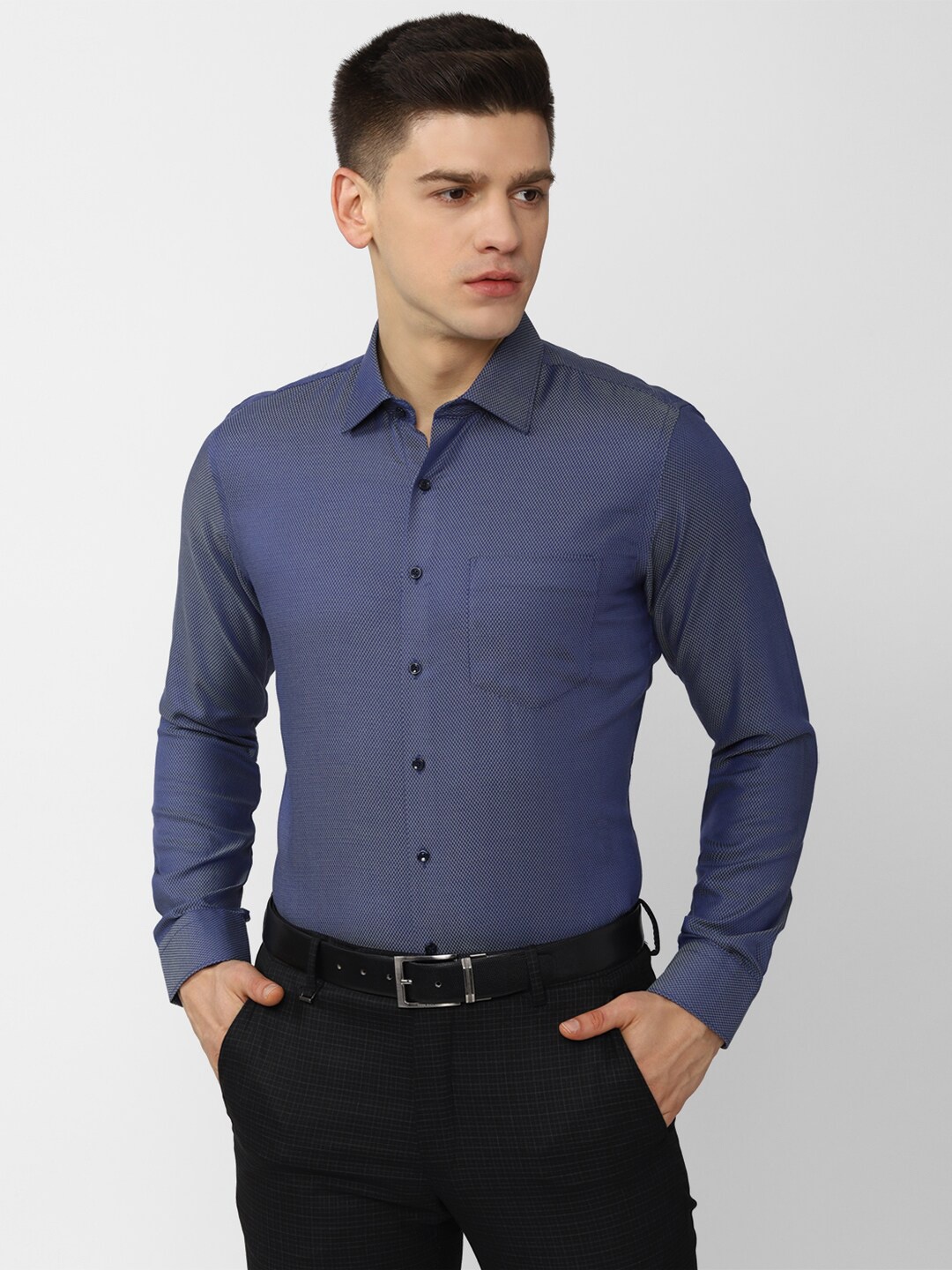 

Van Heusen Men Blue Slim Fit Formal Shirt