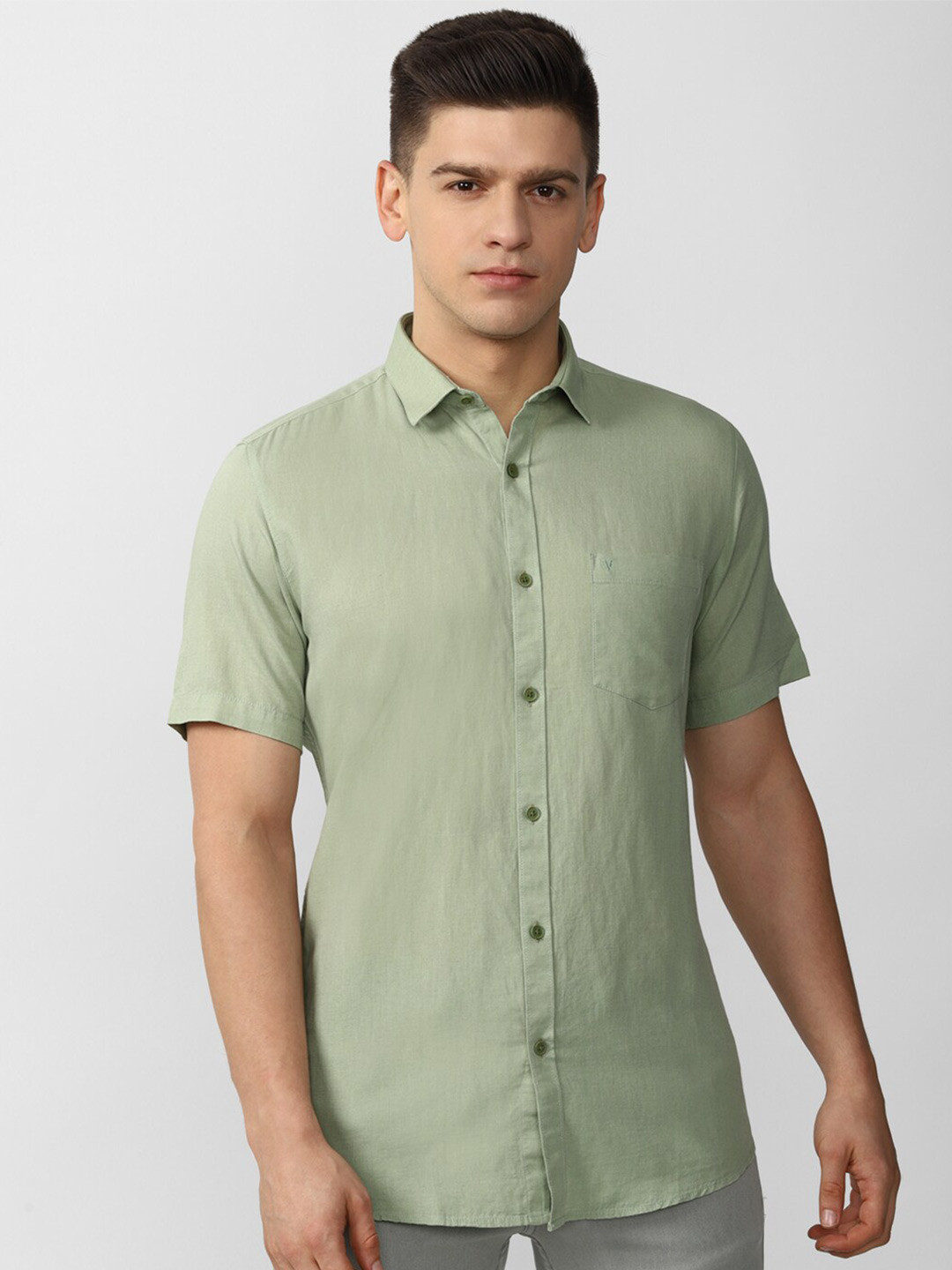 

Van Heusen Sport Men Green Slim Fit Casual Shirt