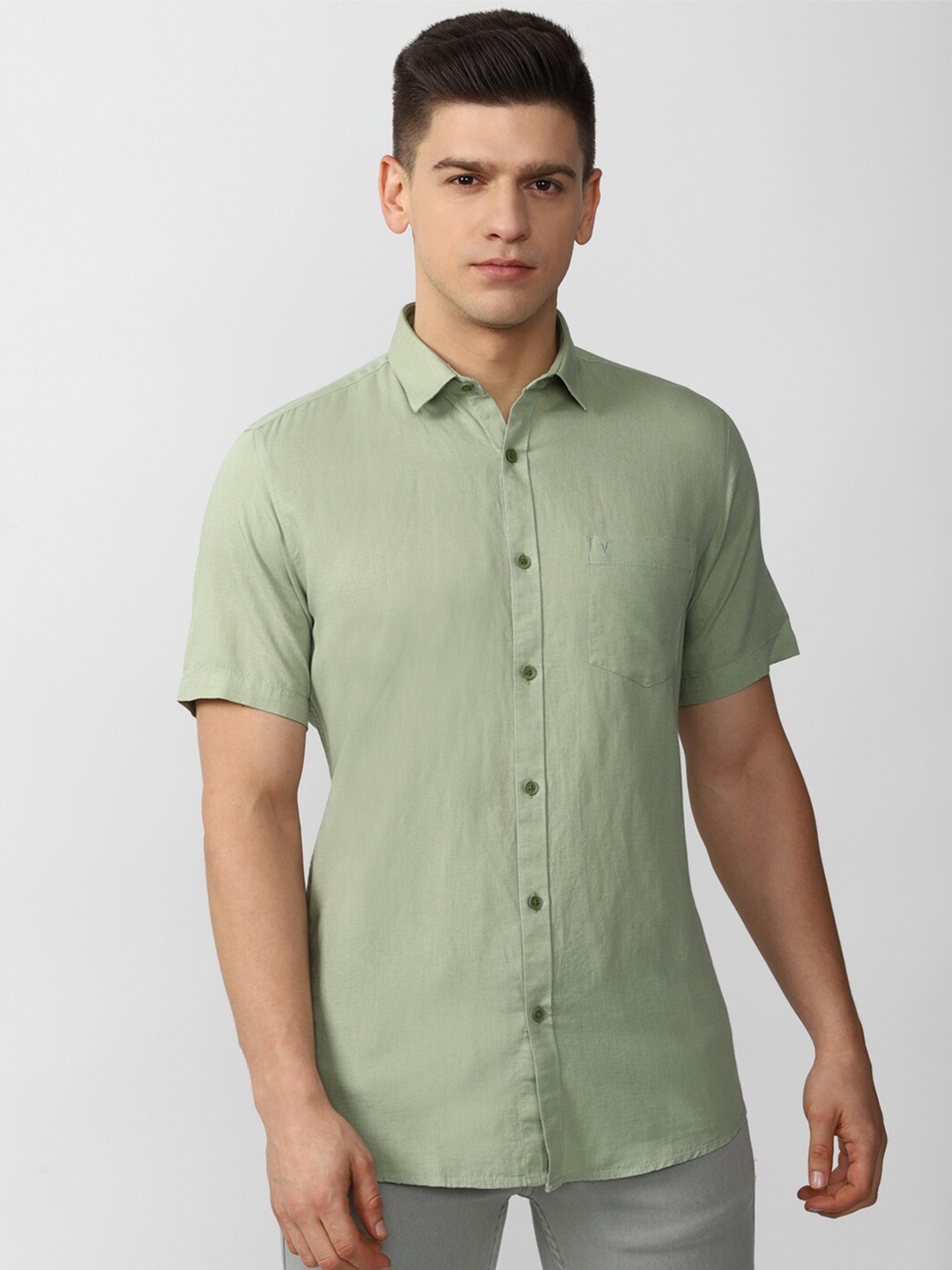 

Van Heusen Sport Men Green Slim Fit Casual Shirt