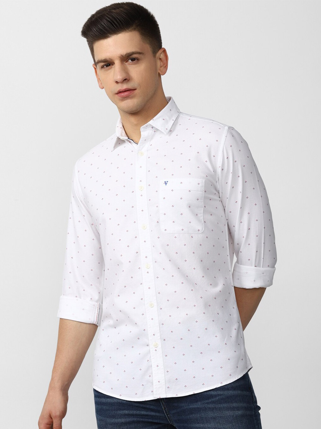 

Van Heusen Sport Men White Slim Fit Printed Casual Shirt