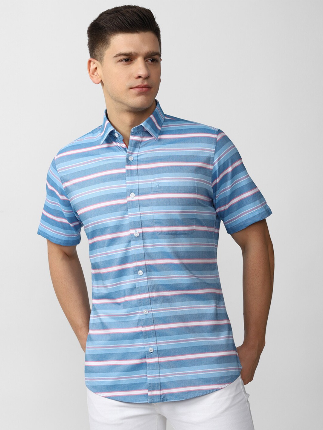 

Van Heusen Sport Men Blue Slim Fit Horizontal Stripes Striped Casual Shirt