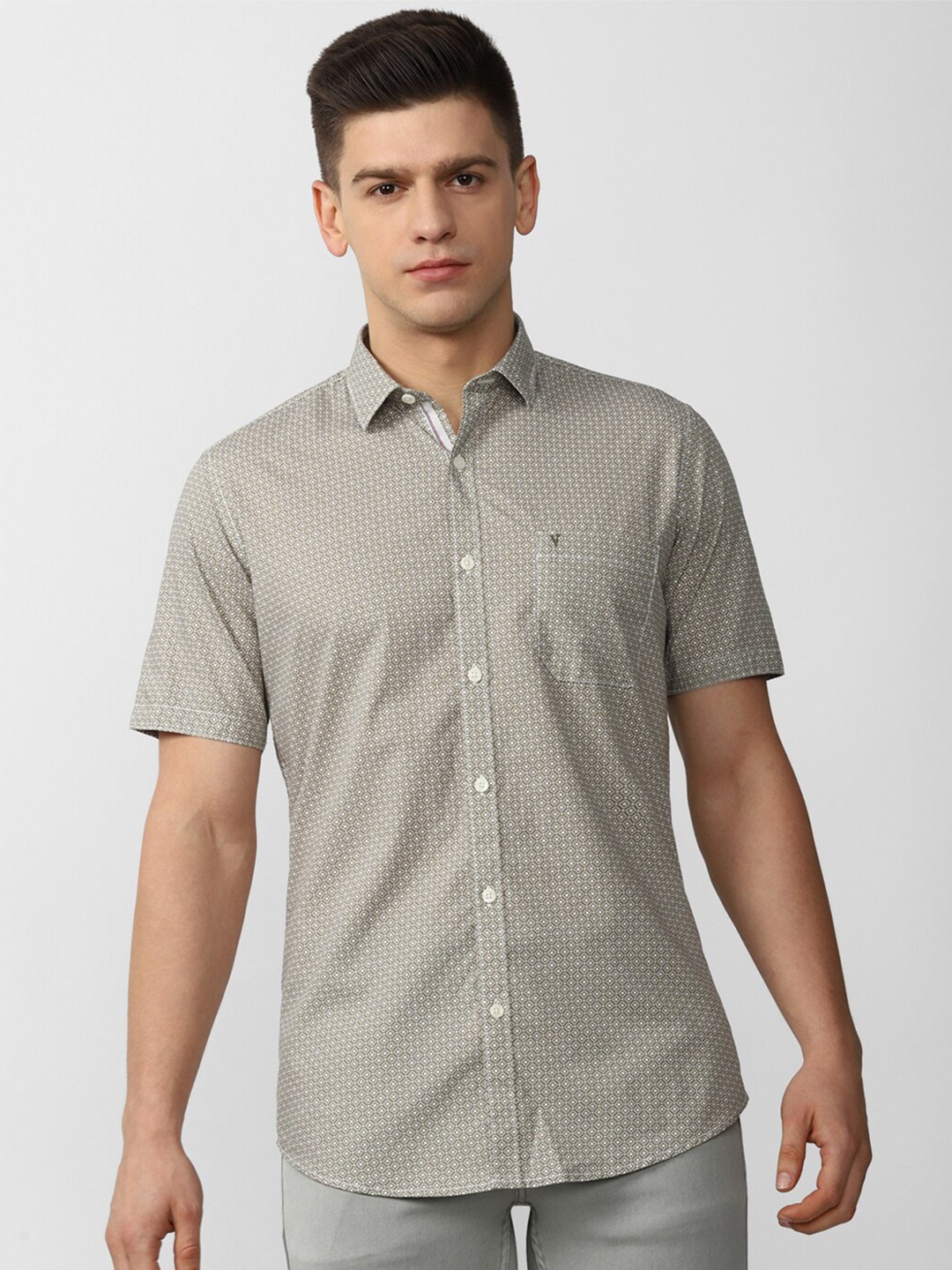 

Van Heusen Sport Men Olive Green Slim Fit Printed Casual Shirt