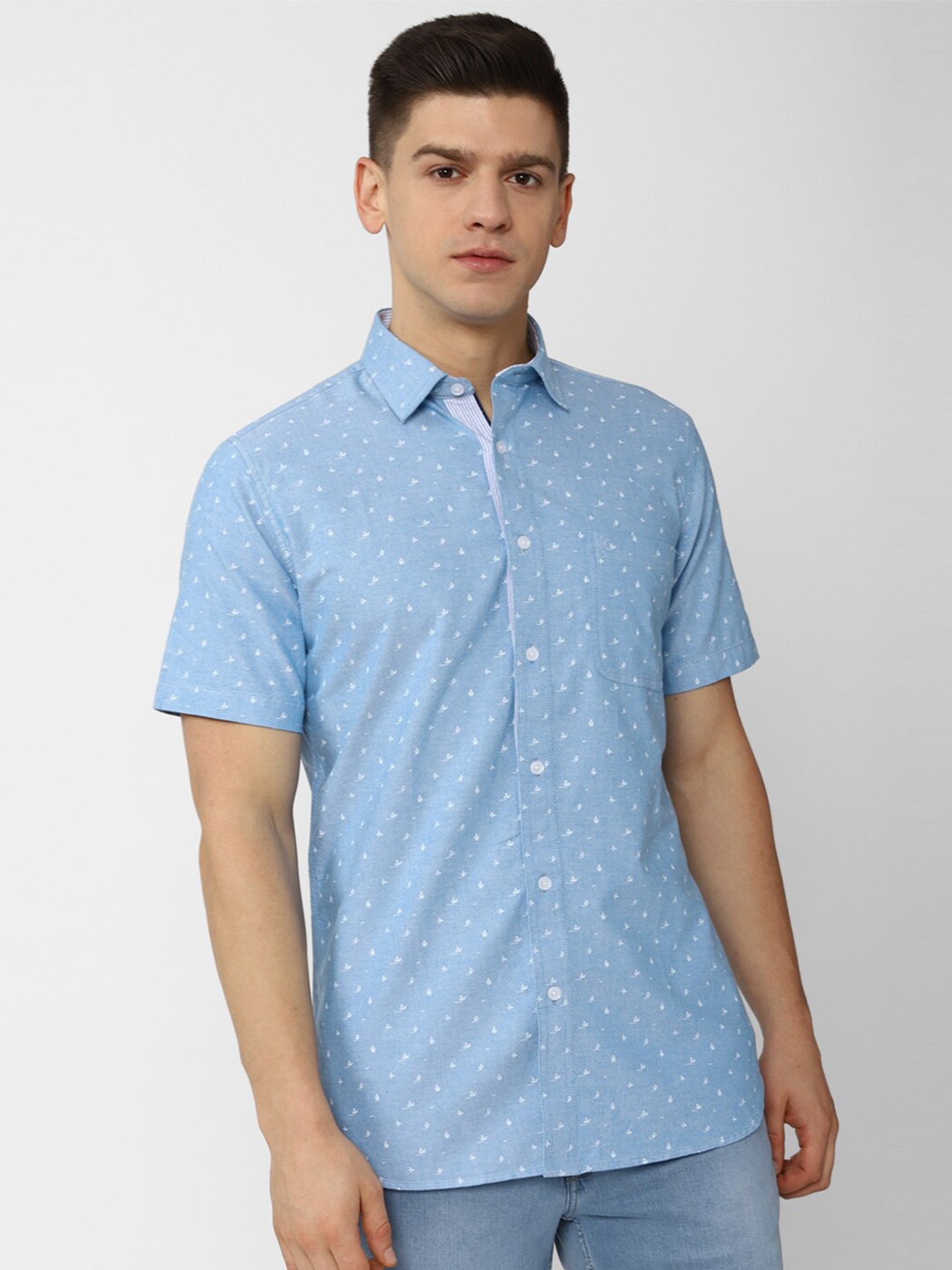 

Van Heusen Sport Men Blue Slim Fit Floral Printed Casual Shirt