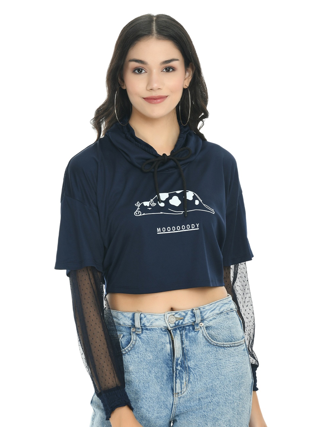 

DOLSU Blue Print Tie-Up Neck Crop Top