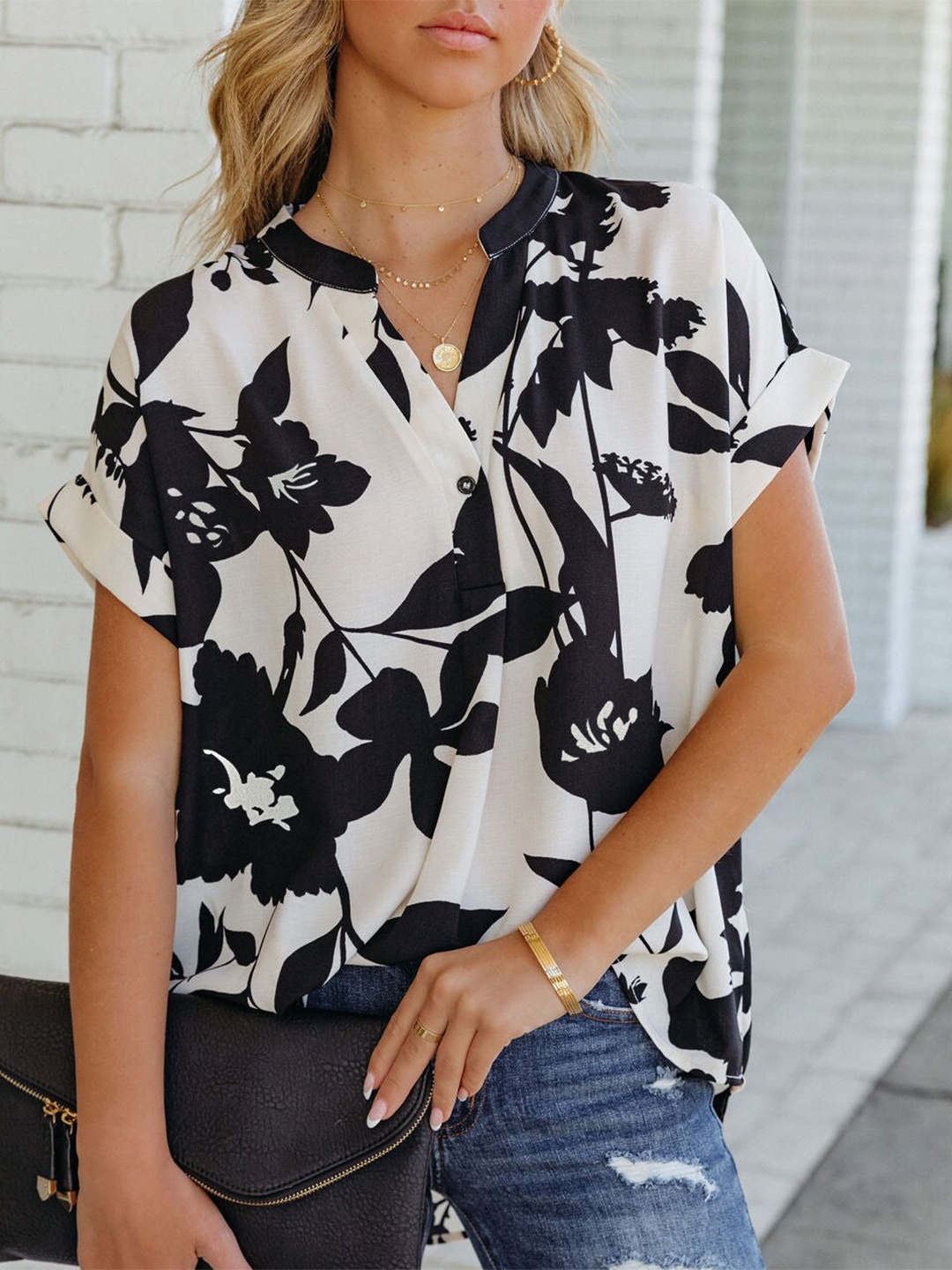 

BoStreet White Print Mandarin Collar Extended Sleeves Shirt Style Top
