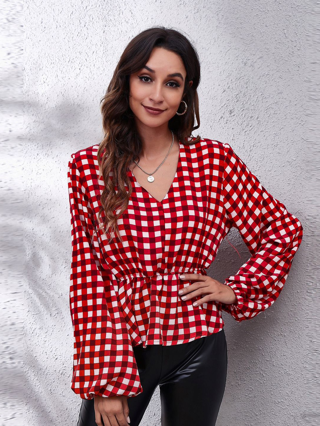 

StyleCast Red Print Cinched Waist Top