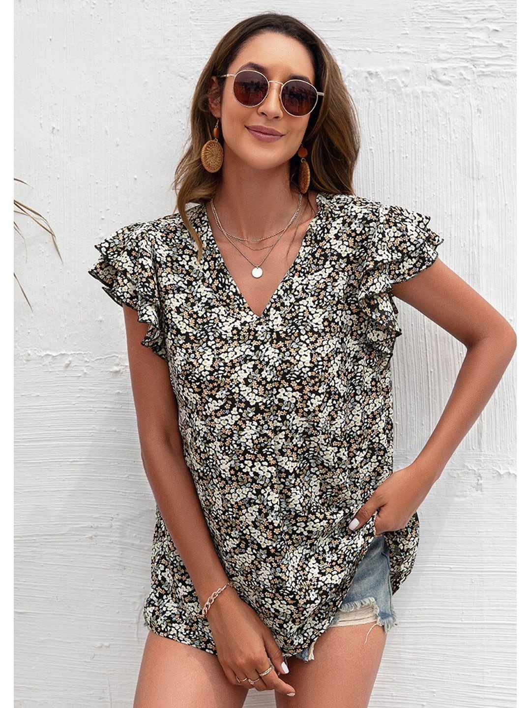 

BoStreet Black Floral Print Ruffles Top