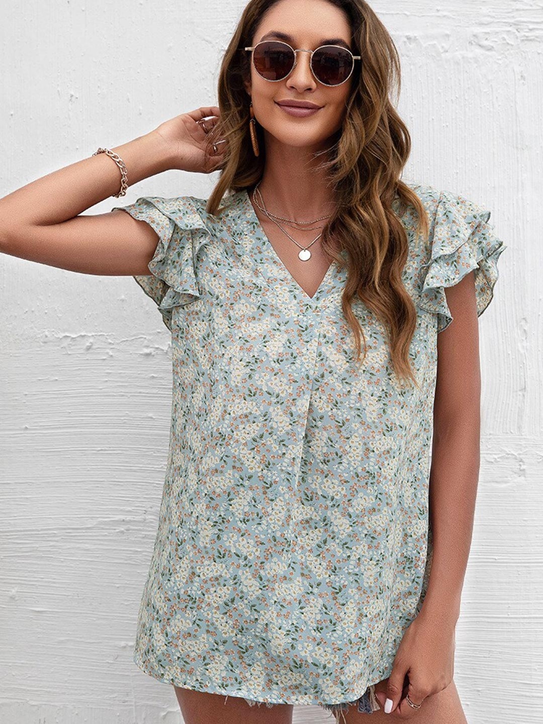 

BoStreet Blue Floral Print Ruffles Top