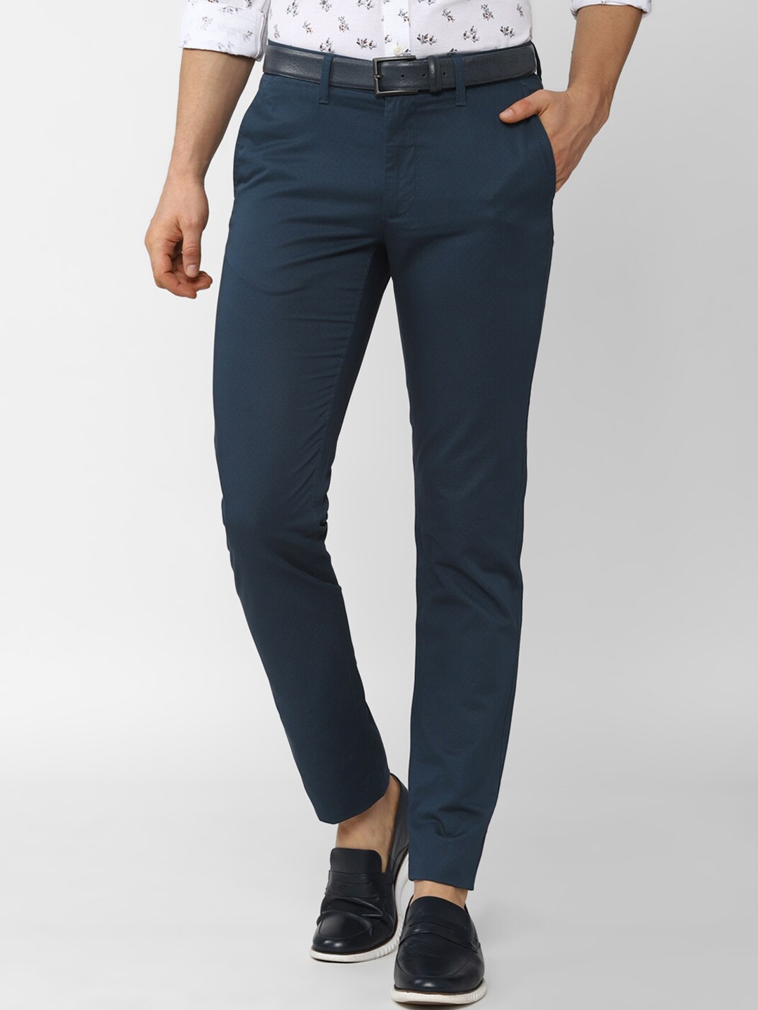 

Van Heusen Sport Men Navy Blue Slim Fit Trousers