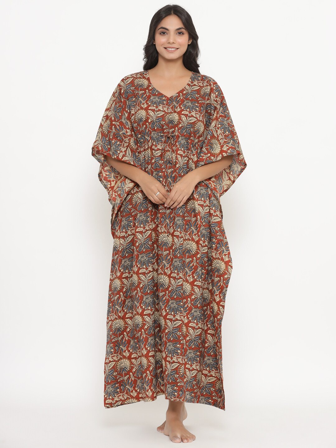 

Ikk Kudi by Seerat Maroon Printed Maxi Nightdress
